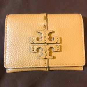 Never been used- Tory Burch Wallet
